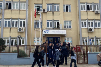 Yalova SGK’da Dehşet: Silahlı Saldırı Sonucu 1 Kişi Ağır Yaralı