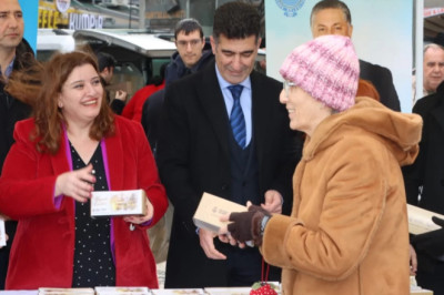 KANDİL SİMİDİ VE LOKUM İKRAMI