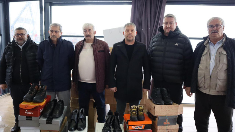 Yalova’da 400 Ayakkabı Çocukların Yüzünü Güldürdü