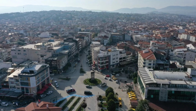 5.1’LİK DEPREM YALOVA’DA DA HİSSEDİLDİ