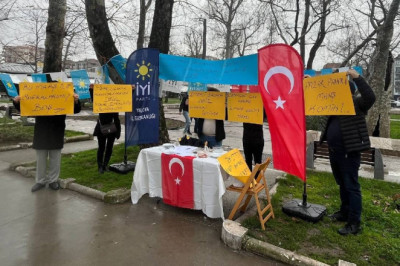 İYİ Parti’den Emekli Zammına Tepki: “İtibar Sarayda Değil Emeklinin Sofrasındadır”