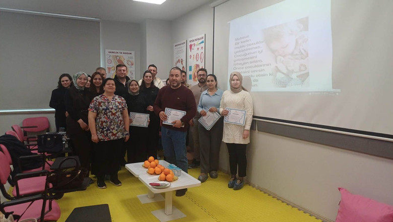 Yalova Eğitim ve Araştırma Hastanesi’nde Gebe Okulunda Eşli Eğitim Programı Düzenlendi