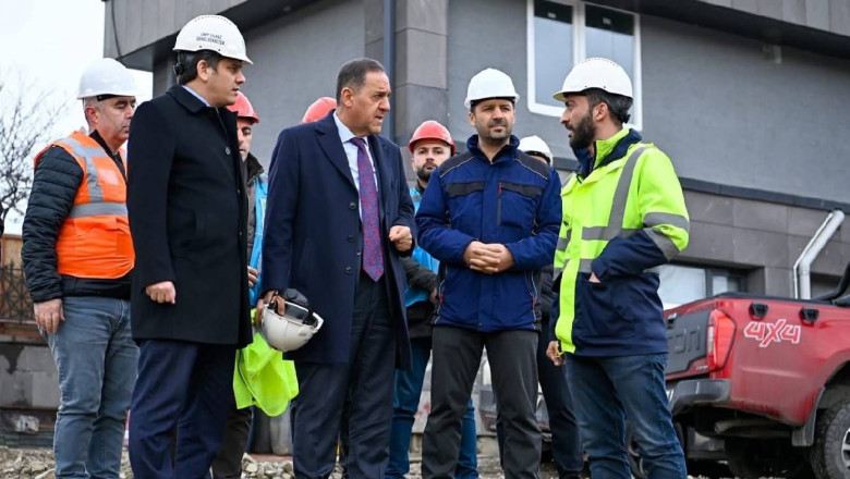 Vali Usta’dan Yapımı Süren Valilik Binasına Ziyaret