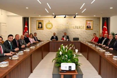 AK PARTİ’DEN VALİ USTA’YA ZİYARET