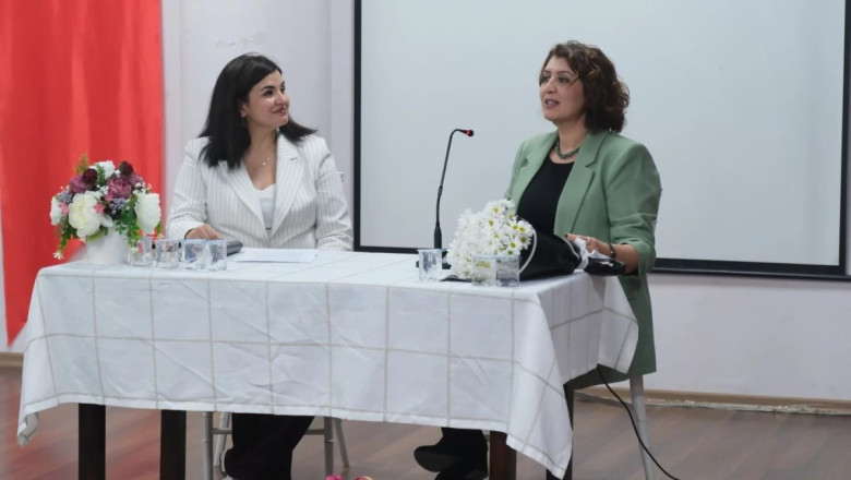 YAZAR ÇİĞDEMOĞLU OKURLARIYLA BİR ARAYA GELDİ