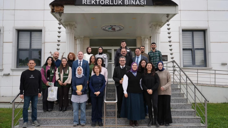 YEŞİLAY, SAHA ÇALIŞMALARINA DEVAM EDİYOR