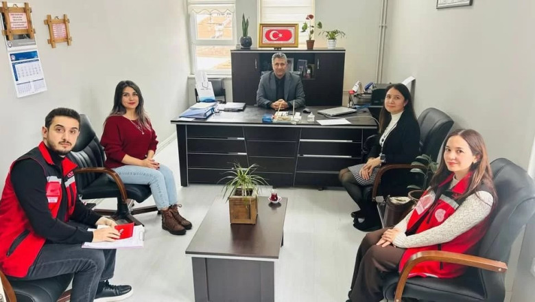 ÇOCUKLAR GÜVENDE PROGRAMI ANLATILIYOR