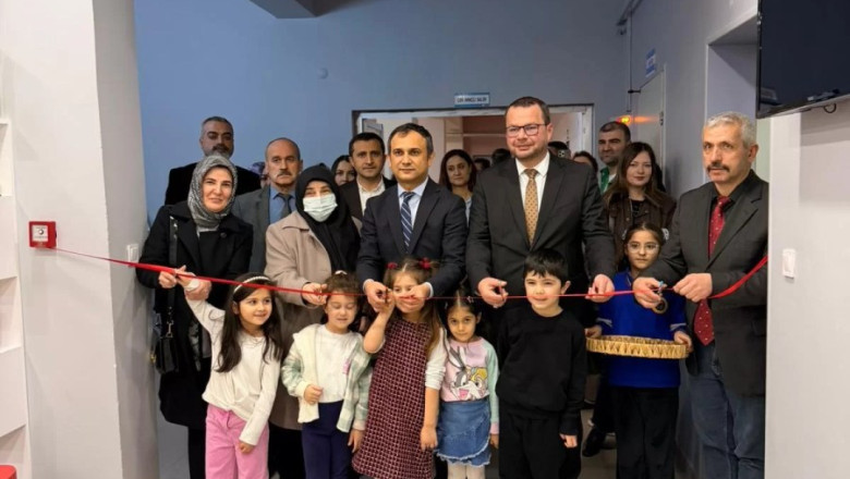 HAYIRSEVER DESTEĞİYLE YENİ KÜTÜPHANE