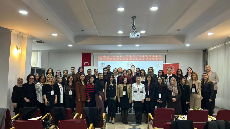 KADINA YÖNELİK ŞİDDETLE MÜCADELE ÇALIŞTAYI YAPILDI