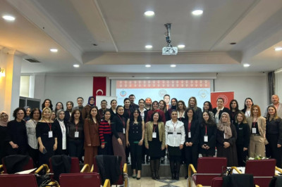 KADINA YÖNELİK ŞİDDETLE MÜCADELE ÇALIŞTAYI YAPILDI