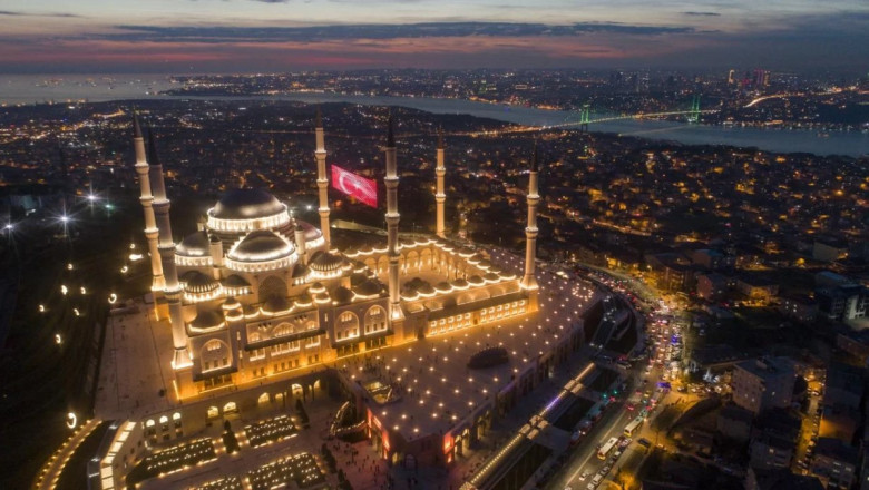 RAMAZAN’A ÖZEL CAMİ GEZİLERİ BAŞLIYOR