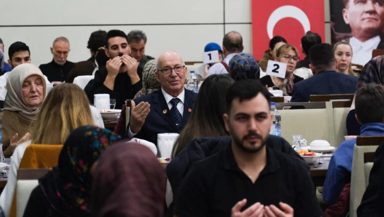 ŞEHİT VE GAZİ AİLELERİ İFTARDA BULUŞTU