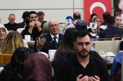 ŞEHİT VE GAZİ AİLELERİ İFTARDA BULUŞTU