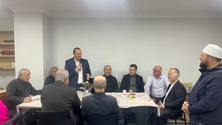 ÖZEL BİREYLER VE AİLELERİ AYNI SOFRADA BULUŞTU