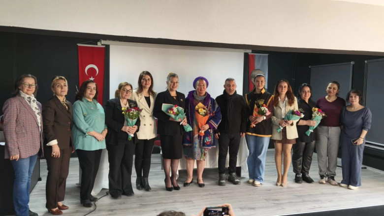 KADINLAR GÜÇLERİNİ BİRLEŞTİRDİ