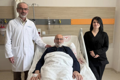 LAZER YÖNTEMLE YAPILAN İLK AMELİYAT