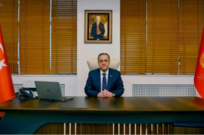 TÜRK POLİS TEŞKİLATI 181 YAŞINDA: YALOVA VALİSİ USTA’DAN ANLAMLI MESAJ