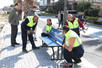 ÇİFTLİKKÖY SAHİLİNDE SEYİR TERASI GENİŞLETİLDİ