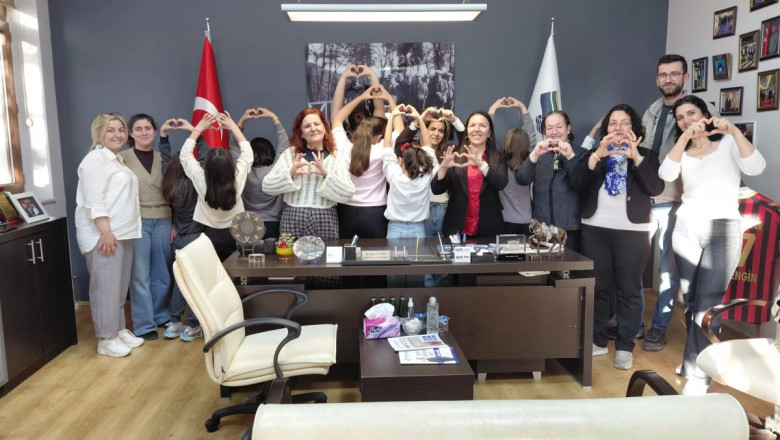 ​KADIN MECLİSİ ÇOCUKLARI AĞIRLADI