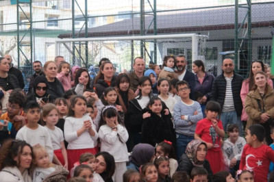 ÇOCUKLAR 23 NİSAN ŞENLİĞİ’NDE EĞLENDİ