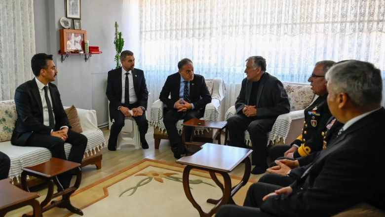 VALİ USTA’DAN ŞEHİT AİLESİNE ZİYARET