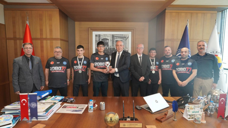 BAŞARILI ÖĞRENCİLERDEN YTSO’YA ZİYARET
