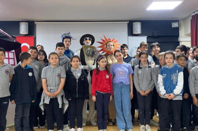 ÇİFTLİKKÖY’DE ÇOCUK TİYATROSU ŞÖLENİ SONA ERDİ