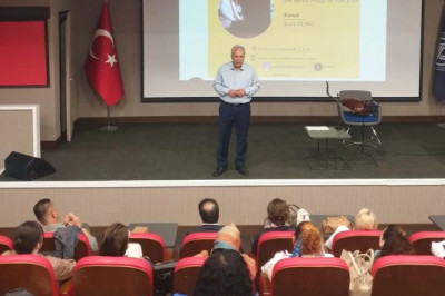 MÜZİK AKADEMİSİ’NDE TÜRK SANAT MÜZİĞİ EĞİTİMİ