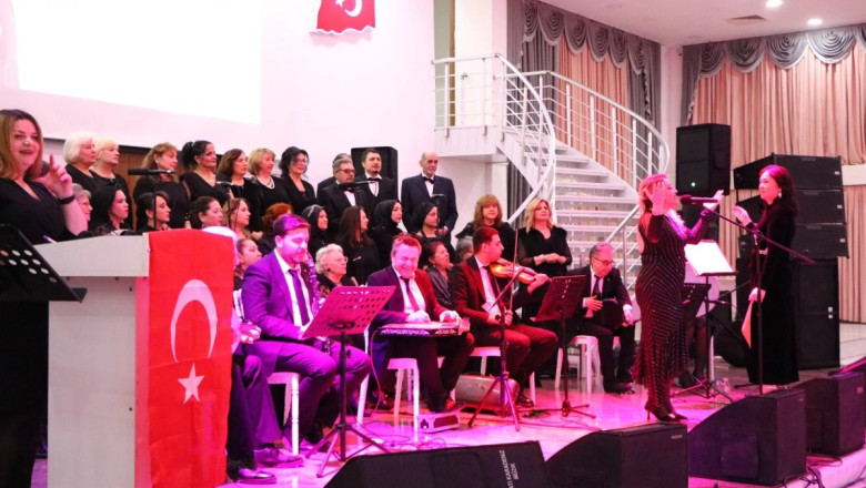 ÇİFTLİKKÖY’DE ANNELER ÖZEL KONSER