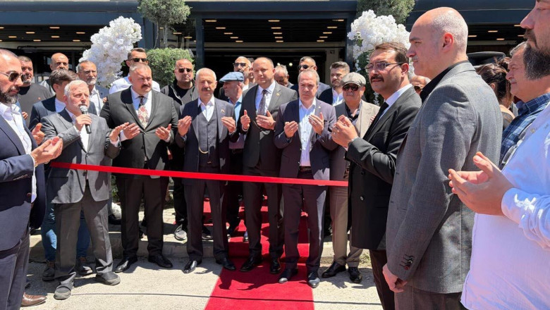 Beyefendi Restaurant Dualarla Açıldı