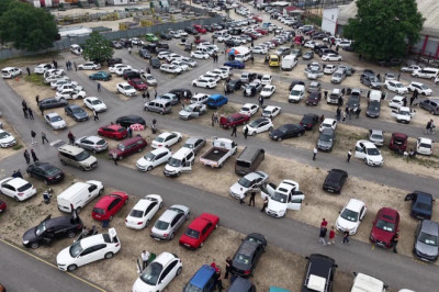 Yalovalılar Bayram Öncesi Bursa Oto Pazarına Akın Etti