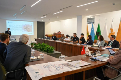 VALİ USTA, ÇALIŞMALARI MASAYA YATIRDI