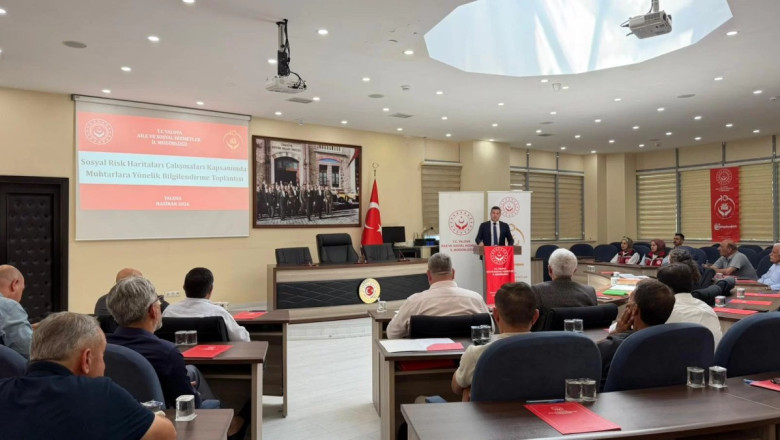 MUHTARLARLA SOSYAL HİZMET TOPLANTISI