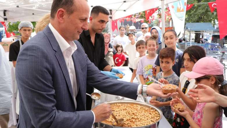 ÇİFTLİKKÖY BELEDİYESİ’NDEN AŞURE GÜNÜ ETKİNLİĞİ