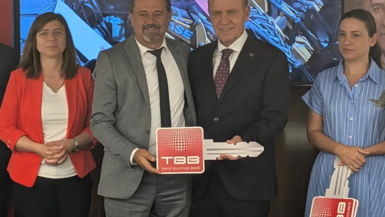 Subaşı Belediyesi’ne TBB’den vidanjör hibesi