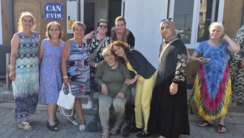 BİKAMDER Aşure Etkinliğinde Dayanışma ve Umut Bir Araya Geldi
