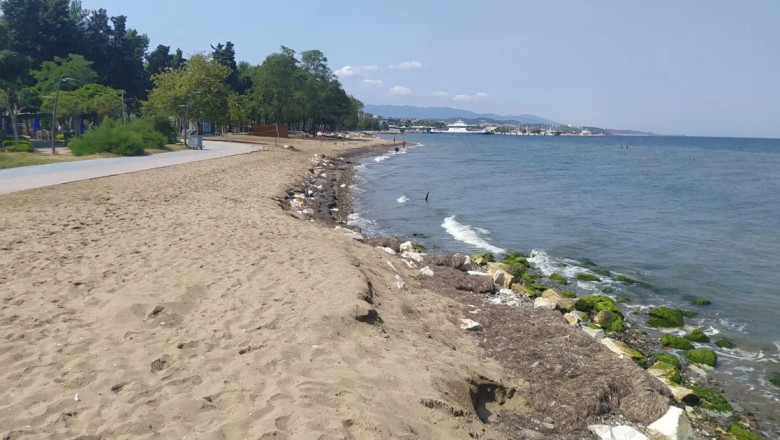 Yalova’da 2 popüler plaj sınıfta kaldı