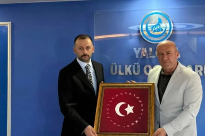 Deviren’den Ülkü Ocakları’na hayırlı olsun ziyareti