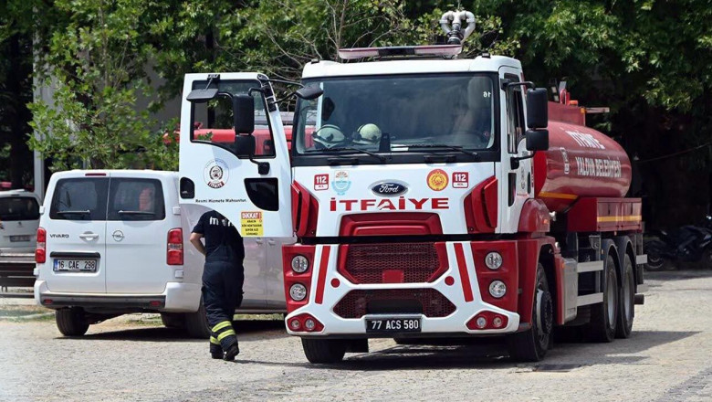 Yalova’da Meyve Bahçesinde Çıkan Yangın Söndürüldü