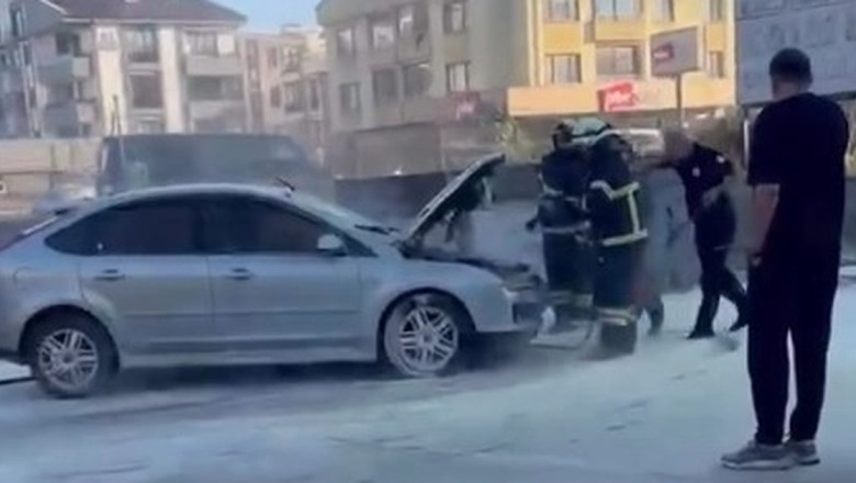 Çiftlikköy’de yürekleri ağza getiren araç yangını