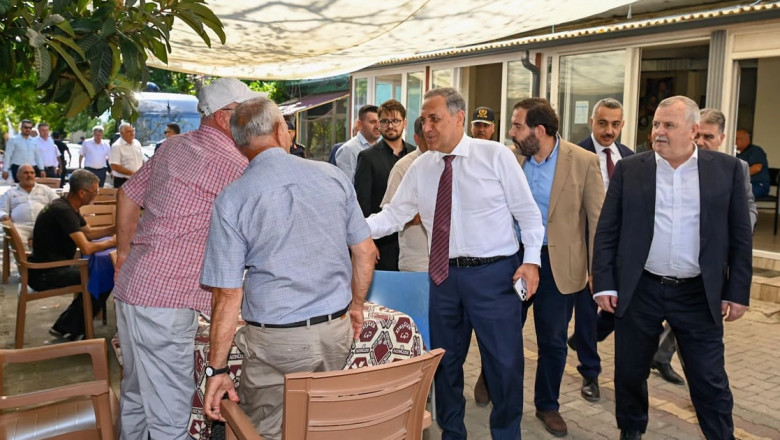 Vali Usta Armutlu’da vatandaşlarla buluştu