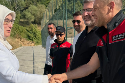 Akyol'dan ES-AK'a ziyaret
