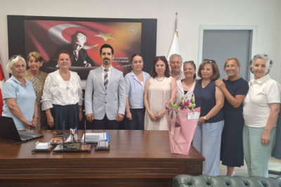 YAKHAD’DAN ÖZCAN’A HAYIRLI OLSUN ZİYARETİ