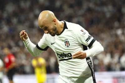 Cerny, Beşiktaş'ın Eyüpspor galibiyetinde ilk golü attı