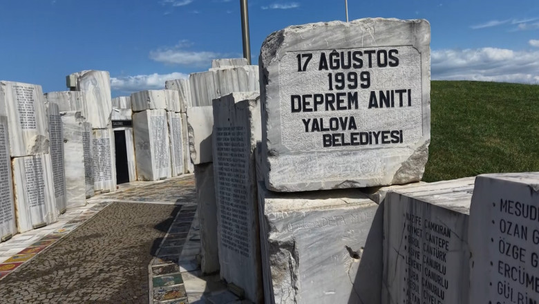 17 Ağustos’u Yaşayan Gönüllüler Şimdi Hayat Kurtarıyor
