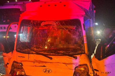 Bozüyük'te Feci Kaza: Kamyonet Otobüse Çarptı, Sürücü Hayatını Kaybetti