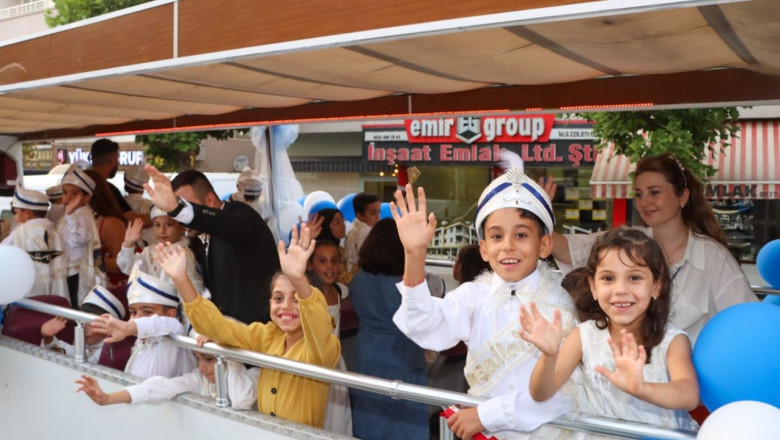 Yalova Belediyesi’nden Çocuklara Sünnet Şöleni