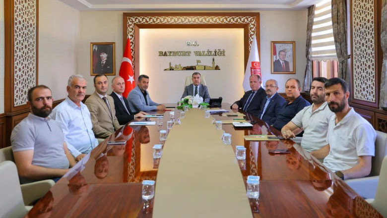 Bayburt OSB Altyapı Çalışmaları Vali Eldivan Başkanlığında Değerlendirildi
