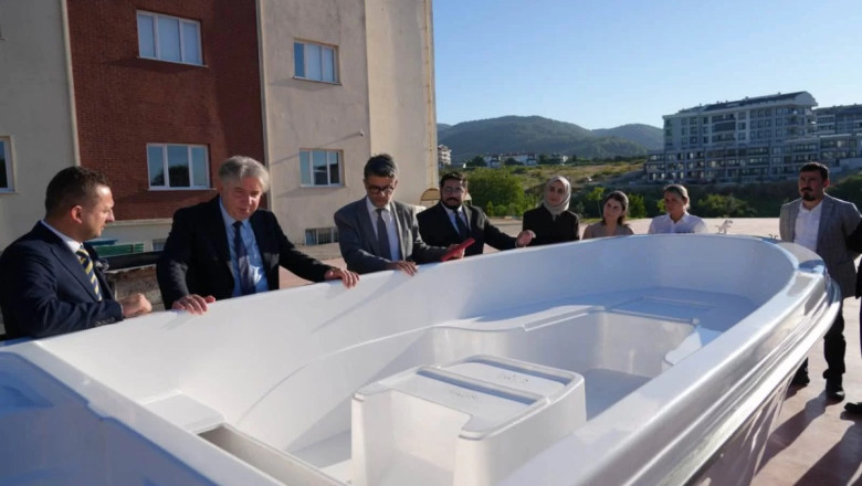 ERENOĞLU’NDAN, YALOVA ÜNİVERSİTESİ’Nİ ZİYARET