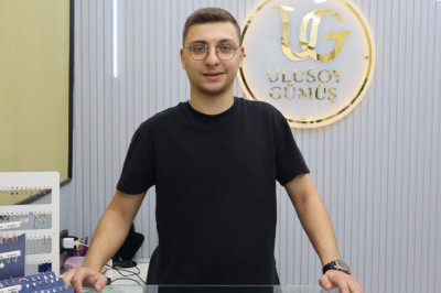 Genç Girişimciden Yalova’ya Yeni Gümüş Takı Mağazası